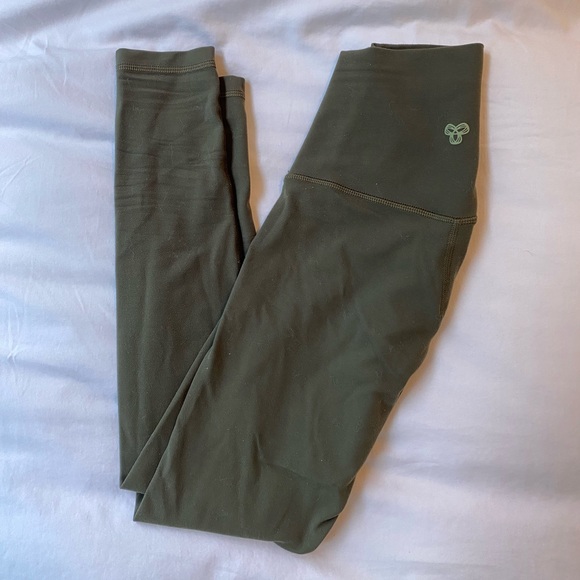 TNAction leggings - Picture 3 of 4